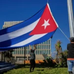 "La llegada silenciosa: Cuba recibe los restos mortales de 32 valientes militares fallecidos en la lucha contra la dictadura venezolana"